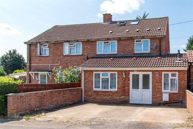 How Wood, Park Street, St. Albans... 4 bed semi