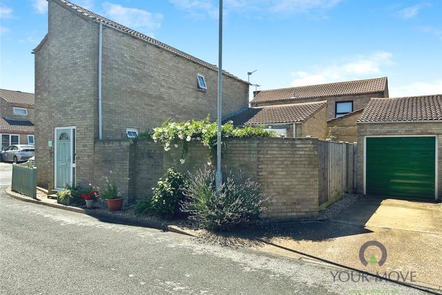 Wade Close, East Sussex BN23 3 bed detached house for sale