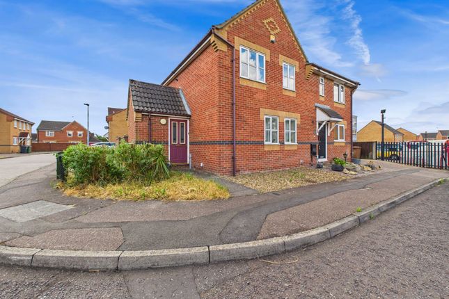 Coltsfoot Drive, Woodston, PE2 3 bed semi