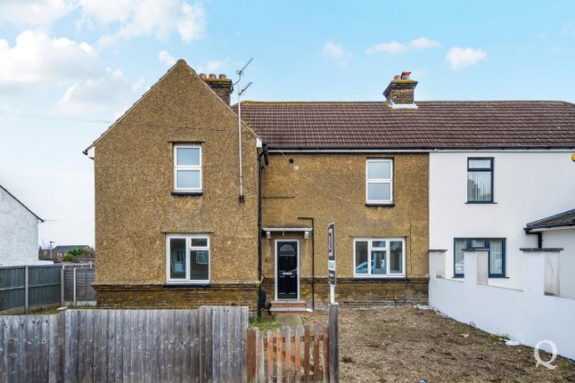 Oak Road, Sittingbourne, Kent, ME10 3 bed semi