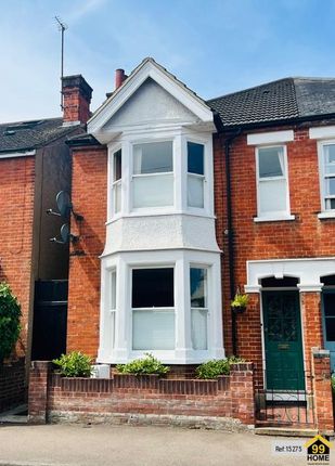 George Street, Bedford, bedfordshire... 3 bed semi