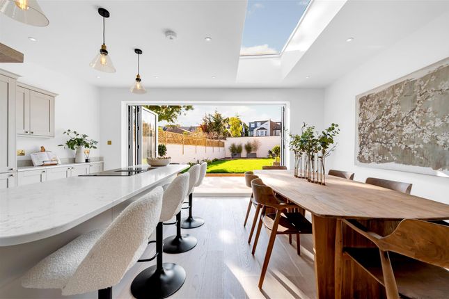 4 bedroom semi-detached house for sale