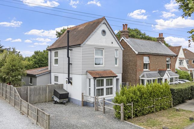 3 bed detached house