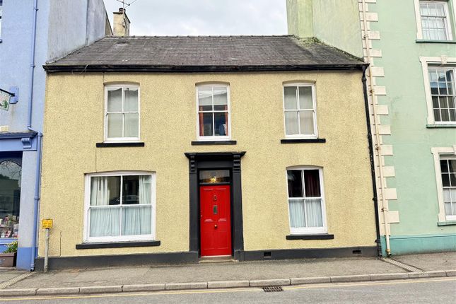 High Street, Llandovery 5 bed house for sale