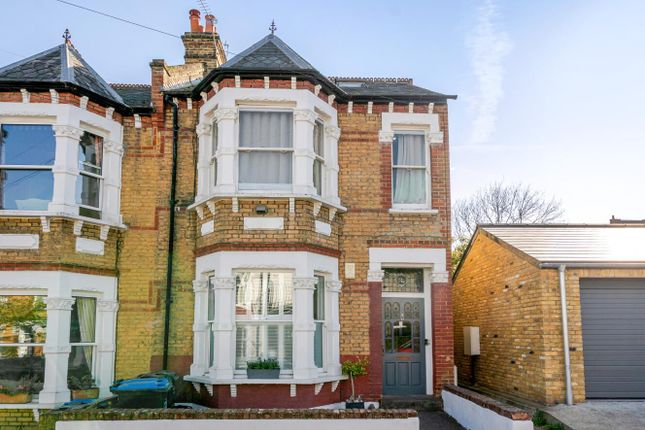 Landgrove Road, Wimbledon 2 bed flat for sale