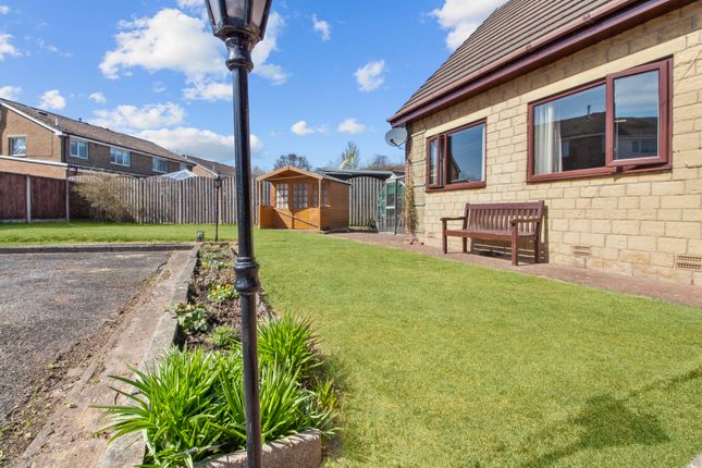 Lydgate Drive, New Mill, Holmfirth 3 bed detached bungalow for sale