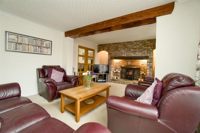 Steeple Close, Wigginton, York, YO32 2FQ 4 bed detached house for sale