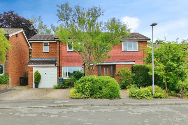 The Spinney, Finchampstead, Wokingham 4 bed detached house for sale