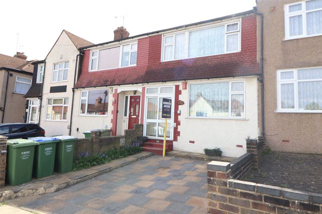 Coniston Close, Erith, Kent, DA8 3 bed terraced house for sale