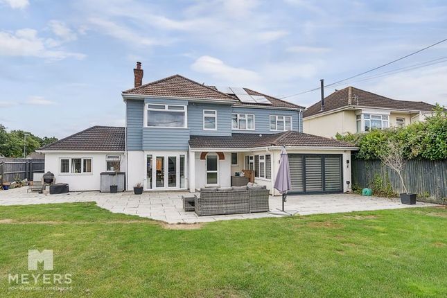 Ringwood Road, Ferndown BH22 5 bed detached house for sale