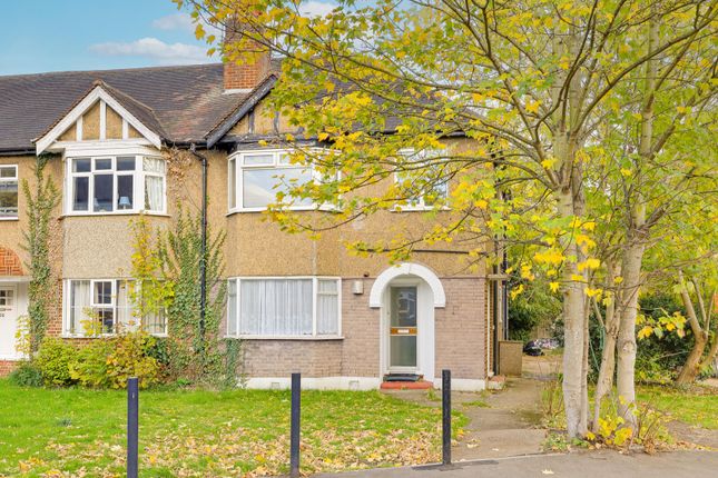 Beresford Gardens, Enfield 2 bed maisonette for sale
