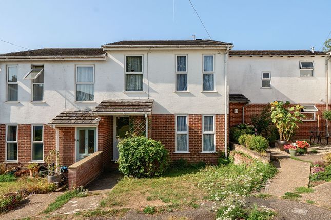 Vale Way, Kings Worthy, SO23 3 bed terraced house for sale