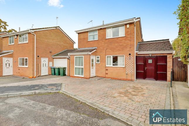 Conifer Paddock, Coventry 3 bed detached house for sale