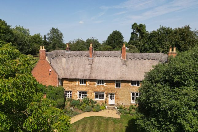 The Green, Clipston, LE16 5 bed detached house for sale