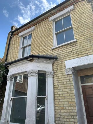 1 bed end terrace house