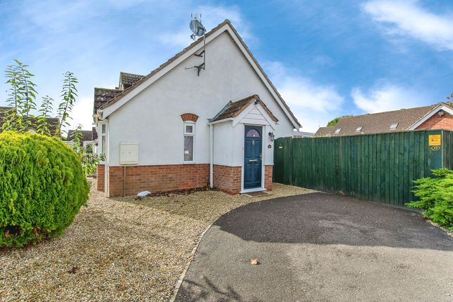 1 bedroom terraced bungalow for sale