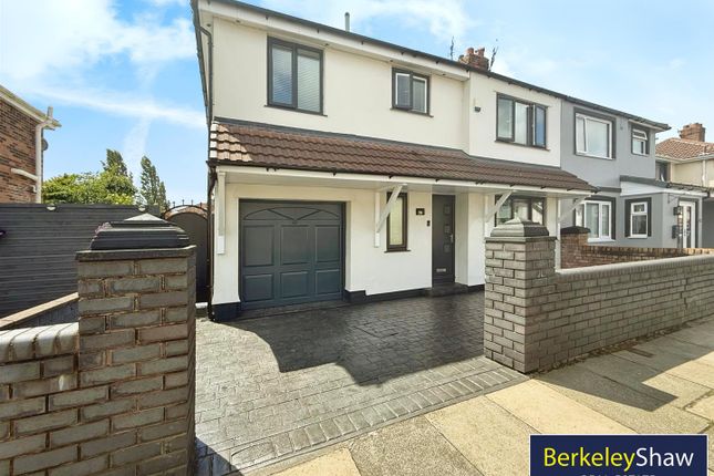 5 bedroom semi-detached house for sale