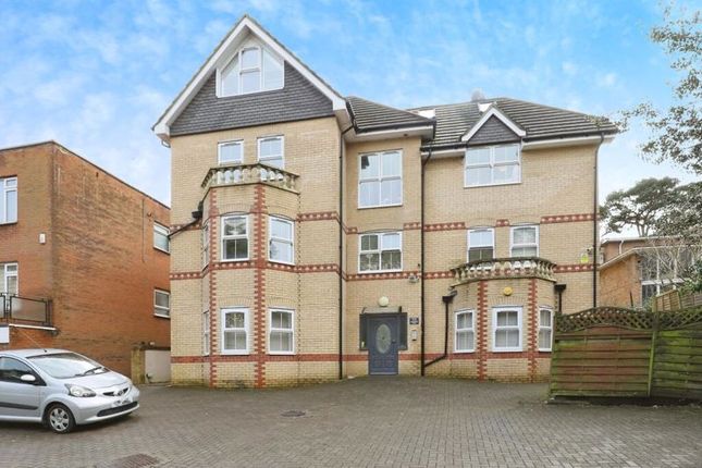 28A Manor Road, Bournemouth 2 bed apartment for sale
