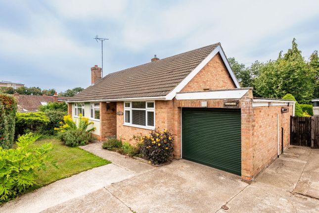 Huntsman Lane, Maidstone ME14 3 bed detached bungalow for sale