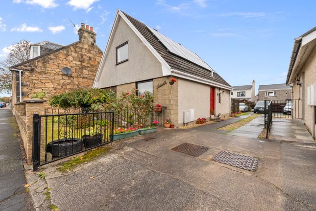 Alloa Road, Carron, Falkirk, FK2 4 bed detached house for sale