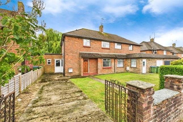 3 bedroom semi-detached house for sale