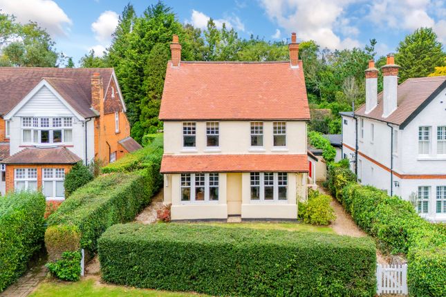 6 bedroom house for sale