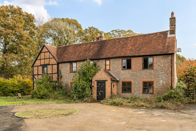 Botley Road, Curbridge, Hampshire, SO30 5 bed detached house for sale