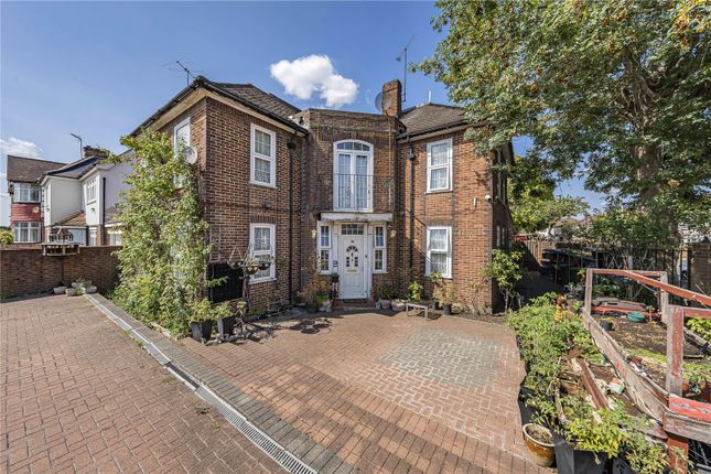 Great West Road, Osterley 7 bed detached house for sale