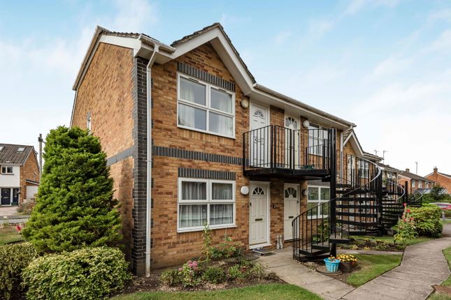 Oak Court, Oak Manor Drive... 1 bed apartment for sale