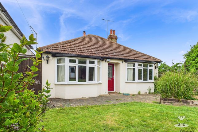 2 bed detached bungalow