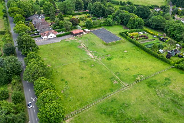 Heath End Road, Belbroughton... 4 bed detached bungalow for sale