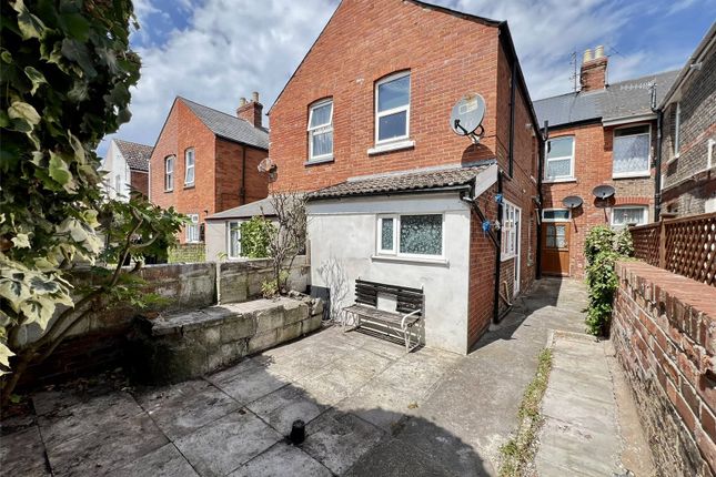 Brownlow Street, Weymouth, Dorset, DT4 2 bed apartment for sale