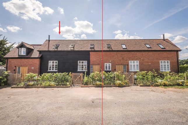 2 White Hart Cottages, Bridge Street... 3 bed semi