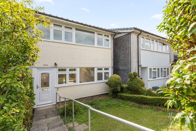 Parklands, Epping CM16 3 bed end of terrace house for sale