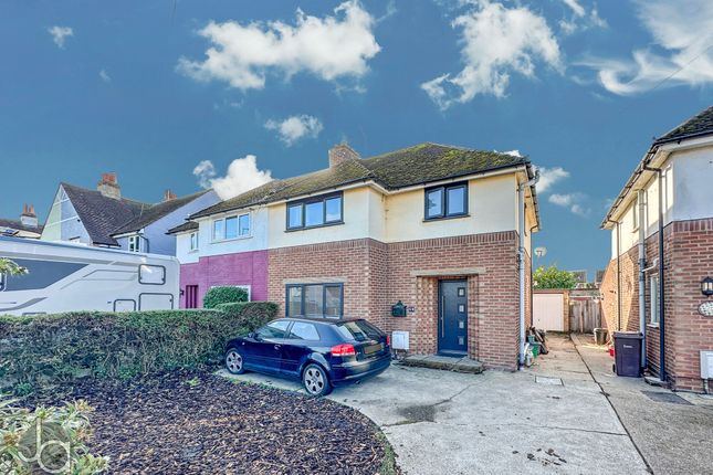 3 bedroom semi-detached house for sale