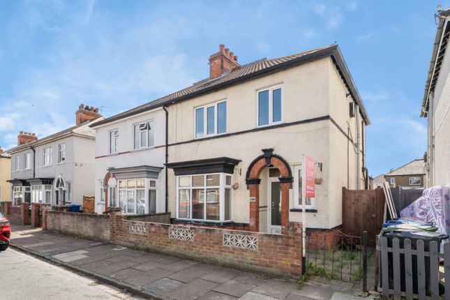 Cooper Road, Grimsby, Lincolnshire, DN32 3 bed semi