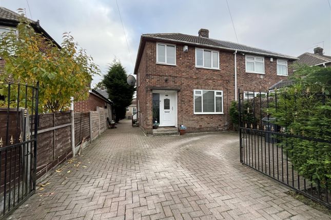 Hallbank Drive, Bradford BD5 3 bed semi