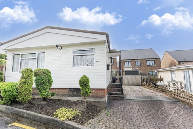 2 bedroom park home for sale