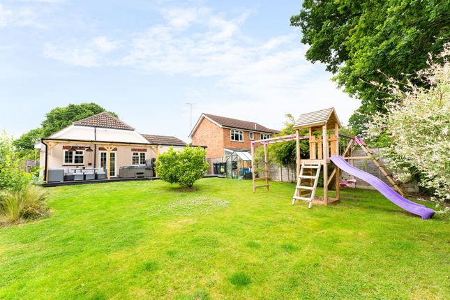 Bitterne Way, Verwood BH31 3 bed detached bungalow for sale