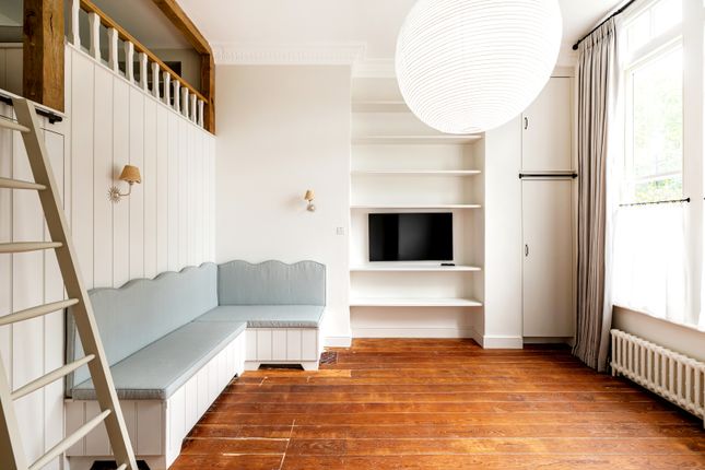 Studio apartment for sale