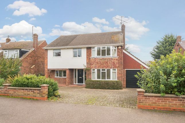 Elger Close, Biddenham, Bedford 4 bed detached house for sale