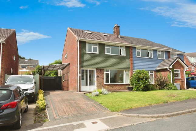 3 bedroom semi-detached house for sale
