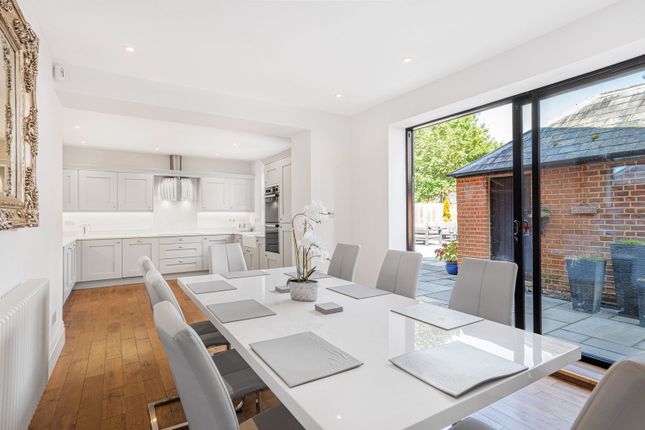 4 bedroom semi-detached house for sale