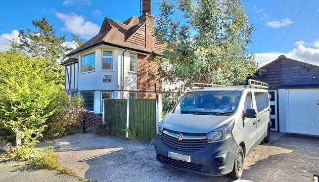 Vicarage Avenue, Llandudno 4 bed detached house for sale