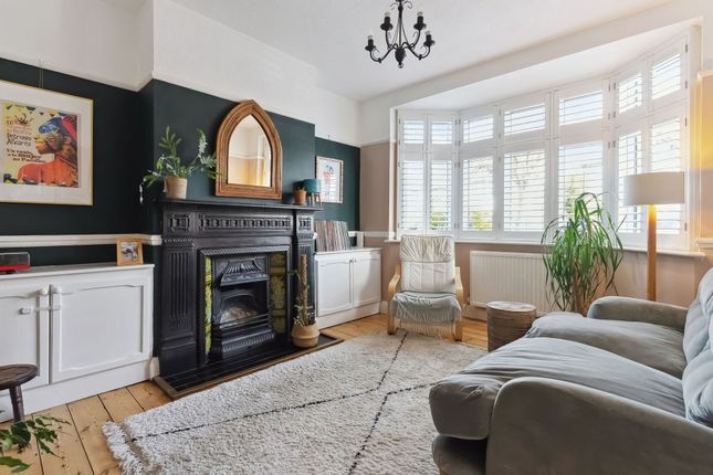 Stoughton Avenue, Cheam, SM3 3 bed terraced house for sale