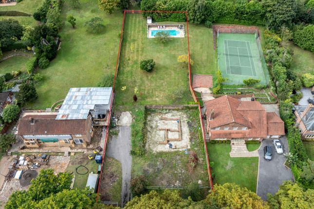 7 bedroom property with land for sale