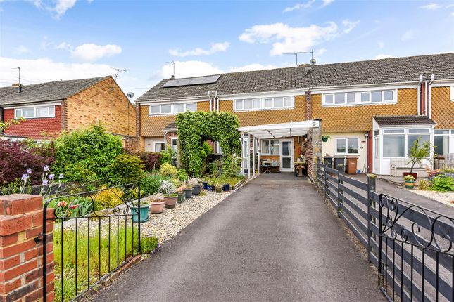 Harrow Way, Andover 3 bed house for sale