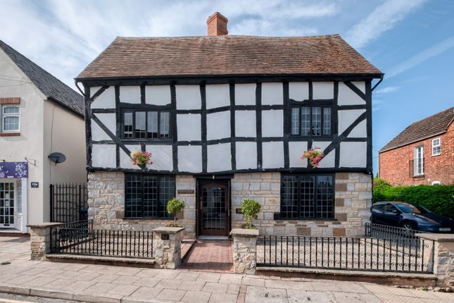 4 bedroom semi-detached house for sale