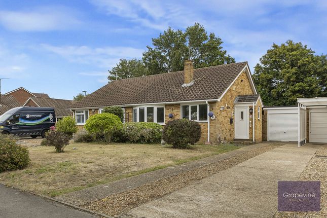 2 bedroom semi-detached bungalow for sale