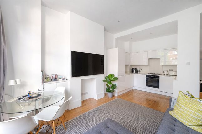 2 bed flat